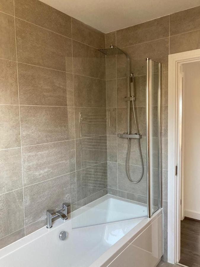 Spacious Newly Built Apartment Rhos On Sea, Colwyn Bay Экстерьер фото