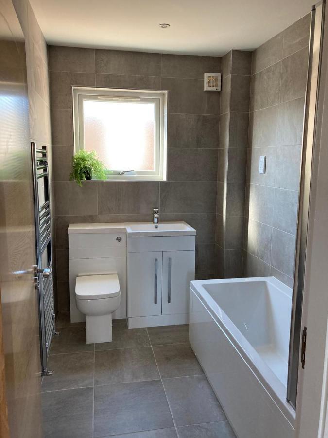 Spacious Newly Built Apartment Rhos On Sea, Colwyn Bay Экстерьер фото