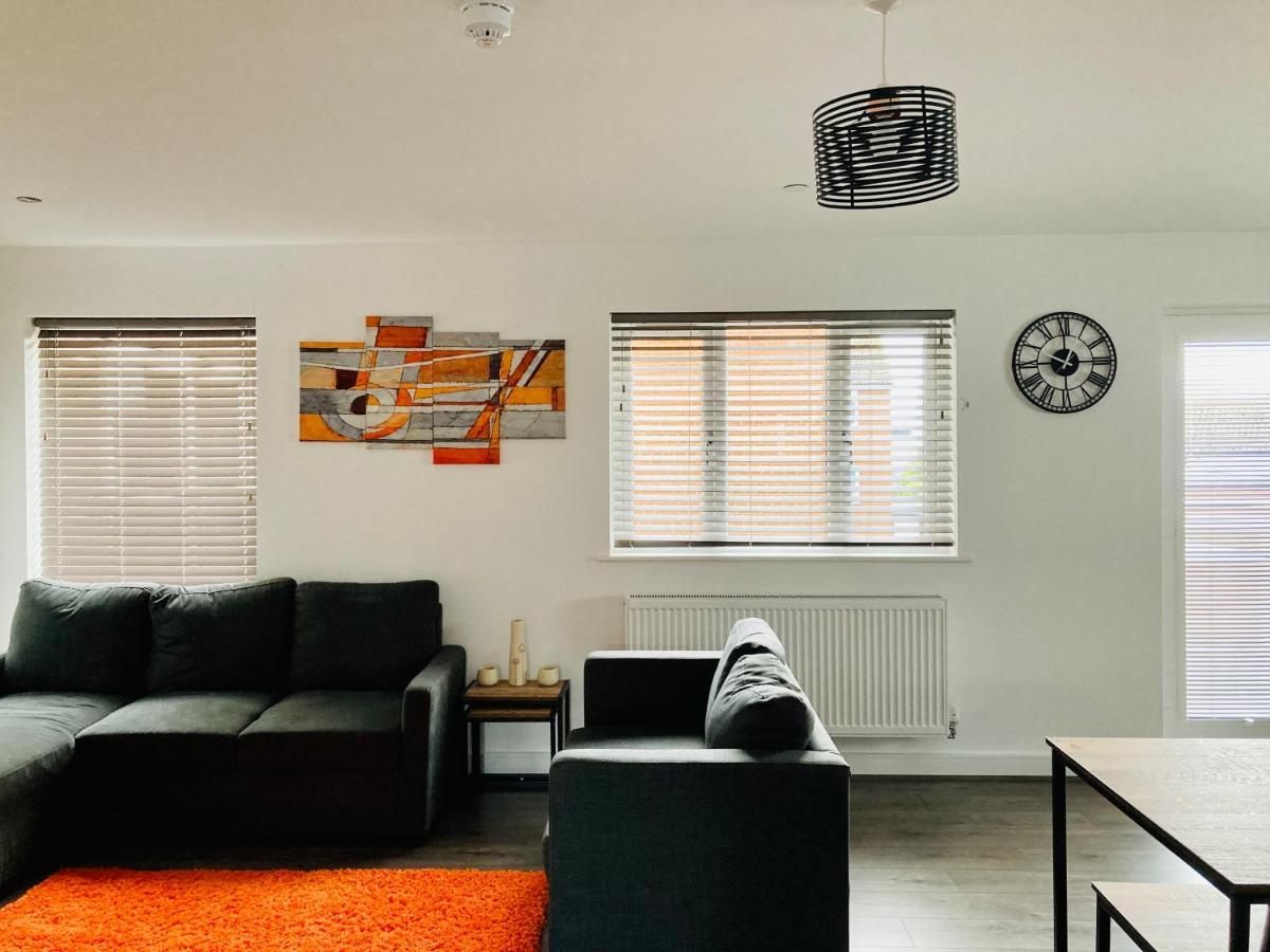 Spacious Newly Built Apartment Rhos On Sea, Colwyn Bay Экстерьер фото